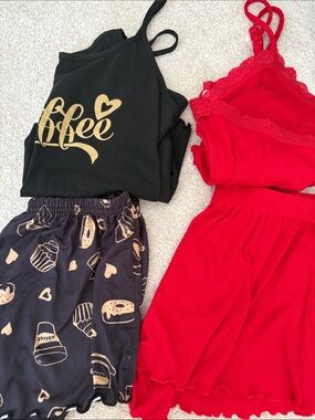 Bundle of two pj sets 2/15$